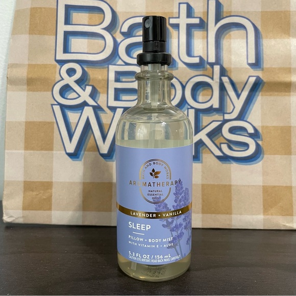Bath & Body Works Lavender Vanilla Pillow Mist - Picture 2 of 5